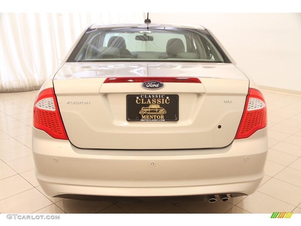 2010 Fusion SE - Smokestone Metallic / Medium Light Stone photo #17