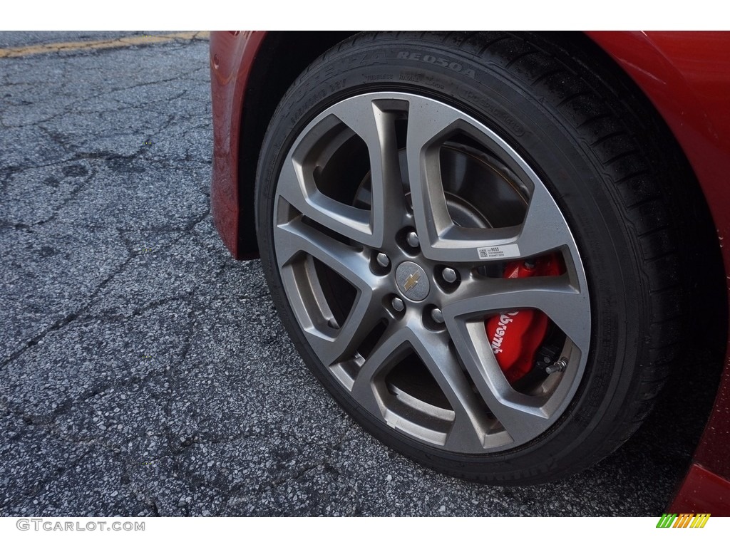 2016 SS Sedan - Some Like It Hot Red Metallic / Jet Black photo #11