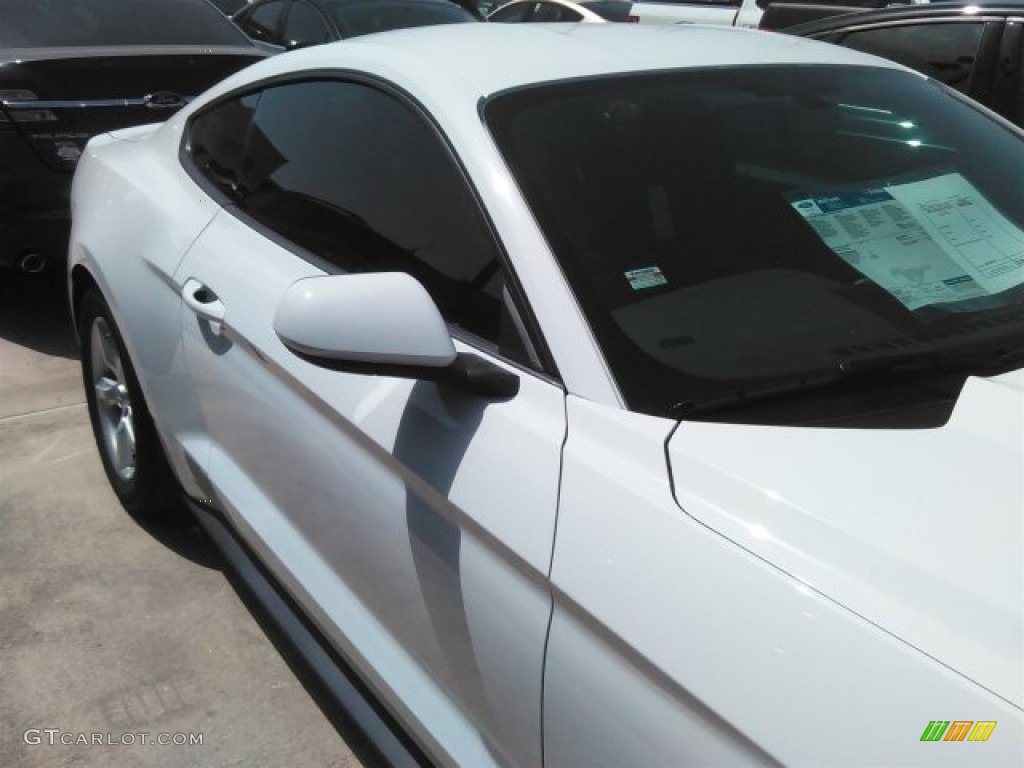 2017 Mustang V6 Coupe - Oxford White / Ebony photo #5