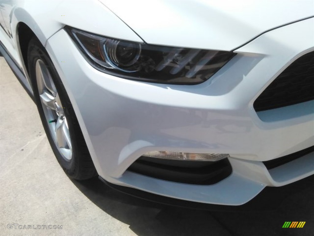 2017 Mustang V6 Coupe - Oxford White / Ebony photo #6