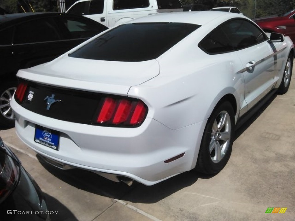 2017 Mustang V6 Coupe - Oxford White / Ebony photo #13