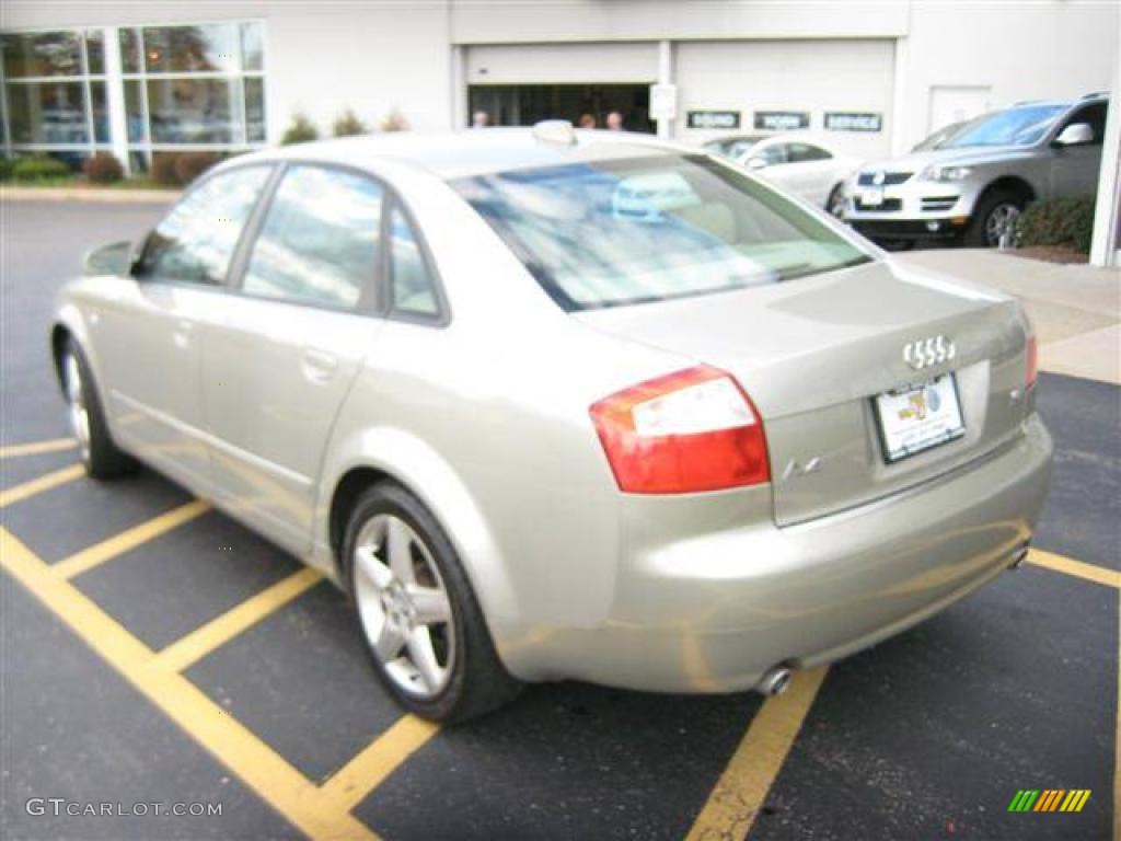 2004 A4 1.8T quattro Sedan - Champagne Metallic / Beige photo #3