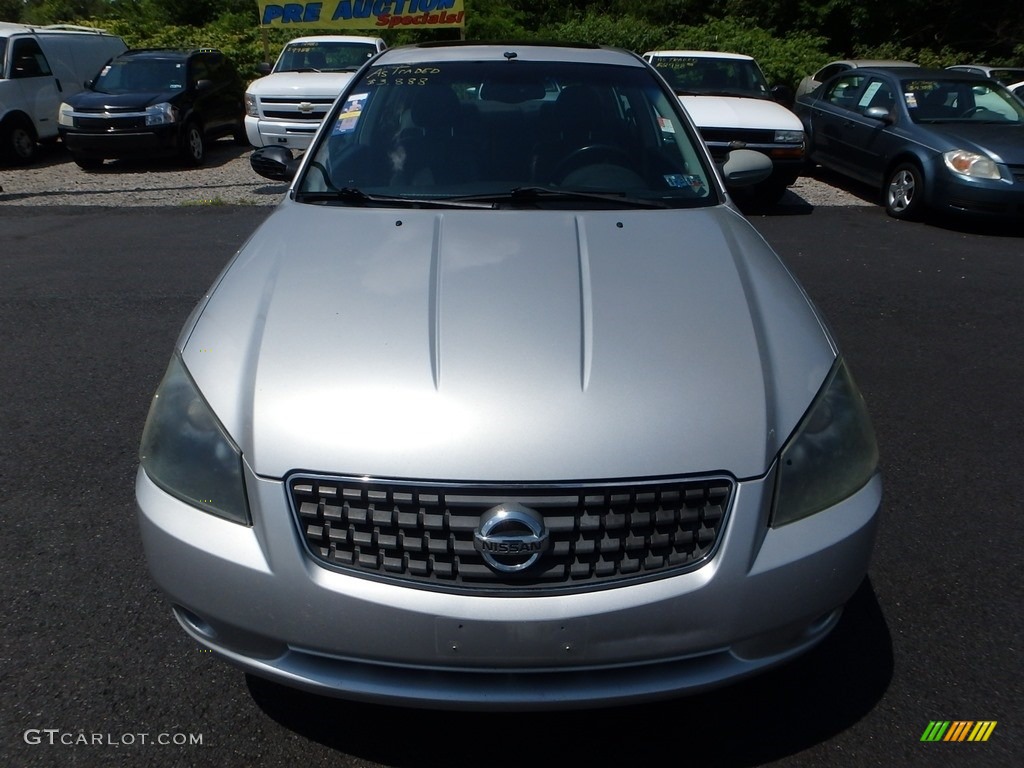 2005 Altima 2.5 S - Sheer Silver Metallic / Charcoal photo #6
