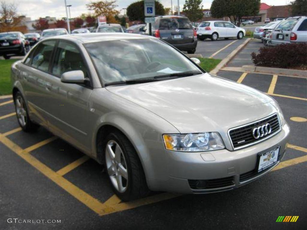 2004 A4 1.8T quattro Sedan - Champagne Metallic / Beige photo #6