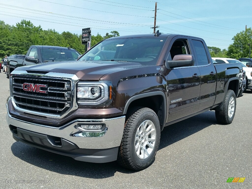 Mahogany Metallic GMC Sierra 1500