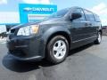 Dark Charcoal Pearl - Grand Caravan SXT Photo No. 2