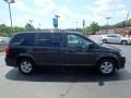 Dark Charcoal Pearl - Grand Caravan SXT Photo No. 10