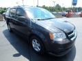 Dark Charcoal Pearl - Grand Caravan SXT Photo No. 11