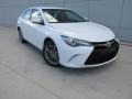 Super White - Camry SE Photo No. 2