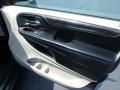 Dark Charcoal Pearl - Grand Caravan SXT Photo No. 17