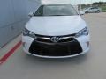 Super White - Camry SE Photo No. 8
