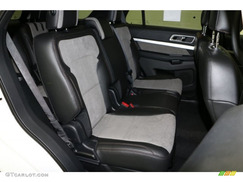 Sport Appearance Dark Earth Gray Interior 2017 Ford Explorer XLT 4WD Photo #114511074