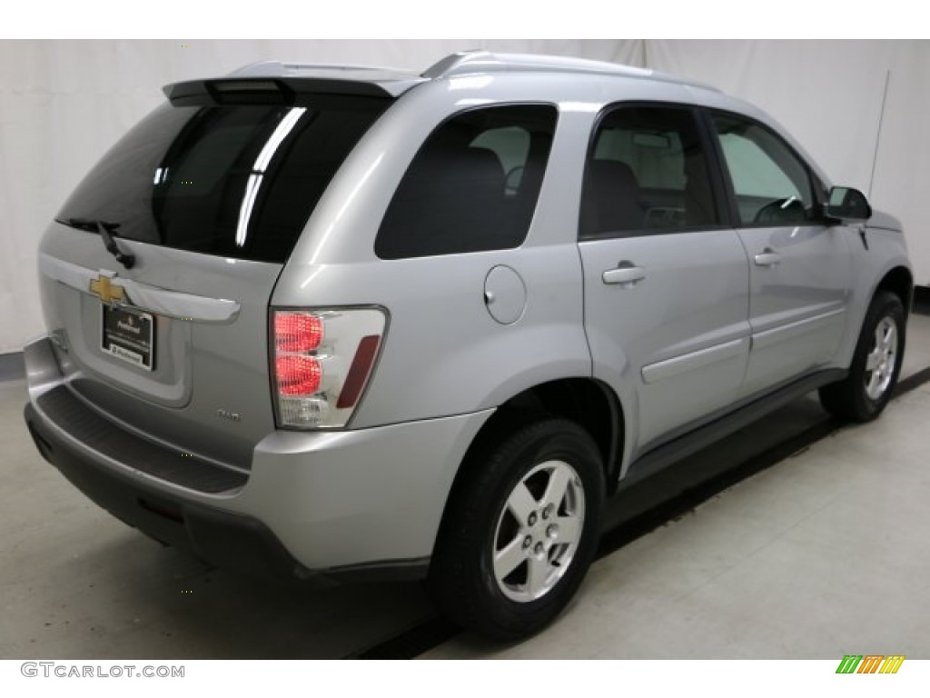 2006 Equinox LT AWD - Galaxy Silver Metallic / Light Gray photo #25