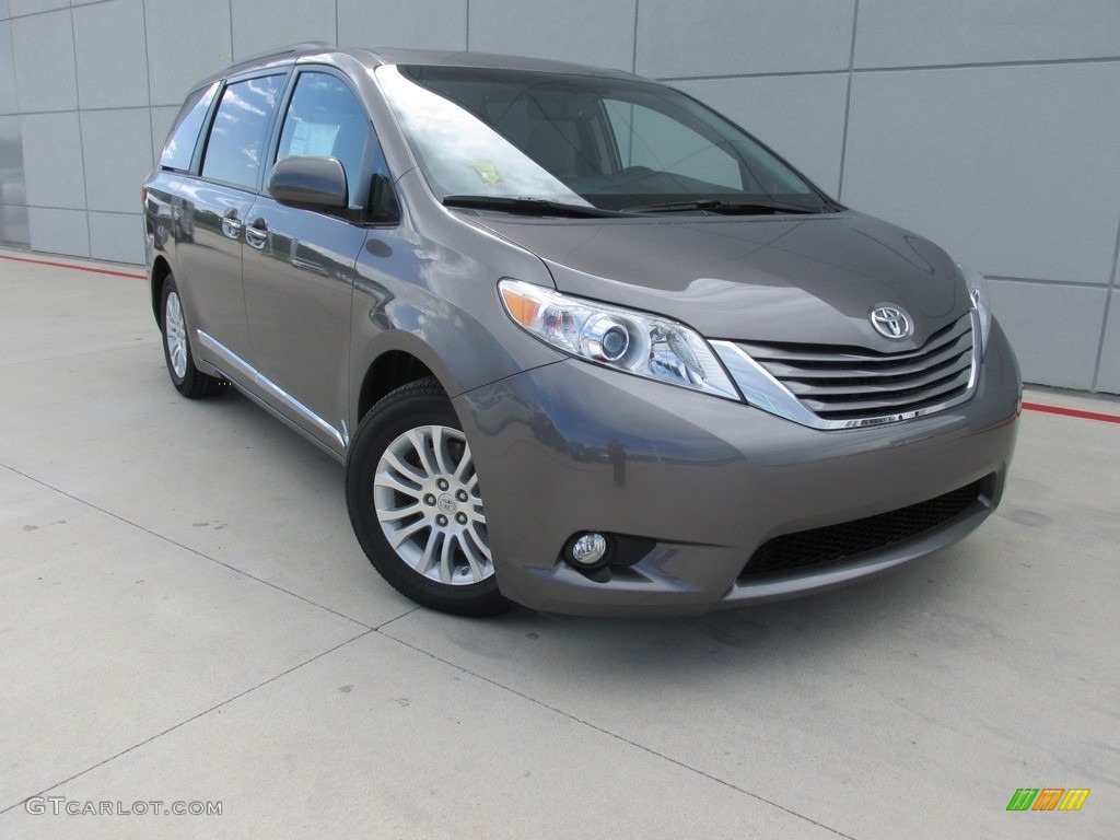 2016 Sienna XLE Premium - Predawn Gray Mica / Ash photo #1