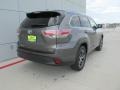 Predawn Gray Mica - Highlander XLE Photo No. 4