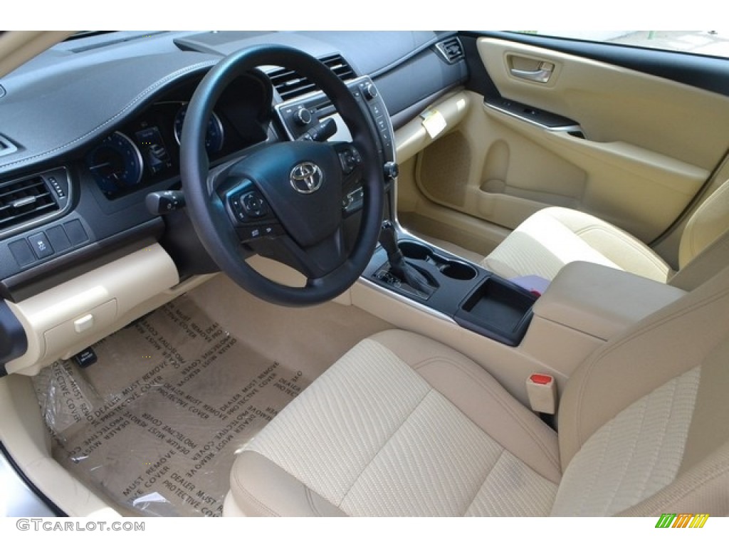 Almond Interior 2017 Toyota Camry LE Photo #114515244