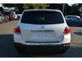 Blizzard White Pearl - Highlander SE 4WD Photo No. 4