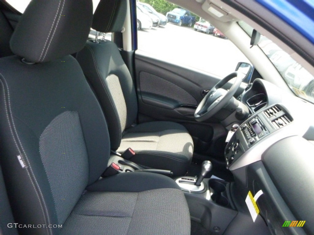 2016 Versa SV Sedan - Metallic Blue / Charcoal photo #3