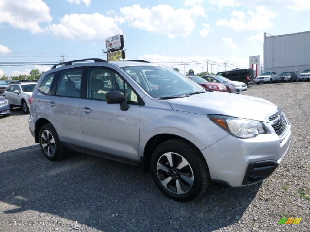 2017 Forester 2.5i - Ice Silver Metallic / Gray photo #1