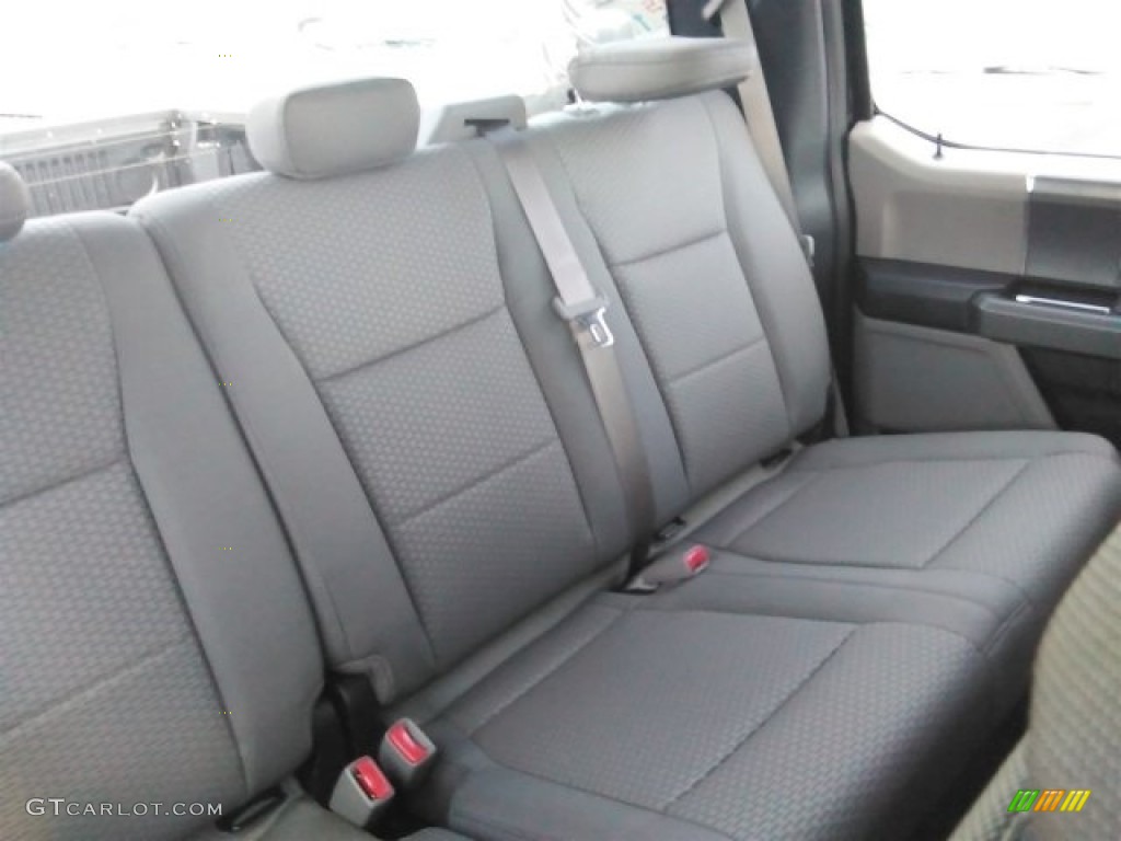 2016 F150 XLT SuperCrew - Shadow Black / Medium Earth Gray photo #19