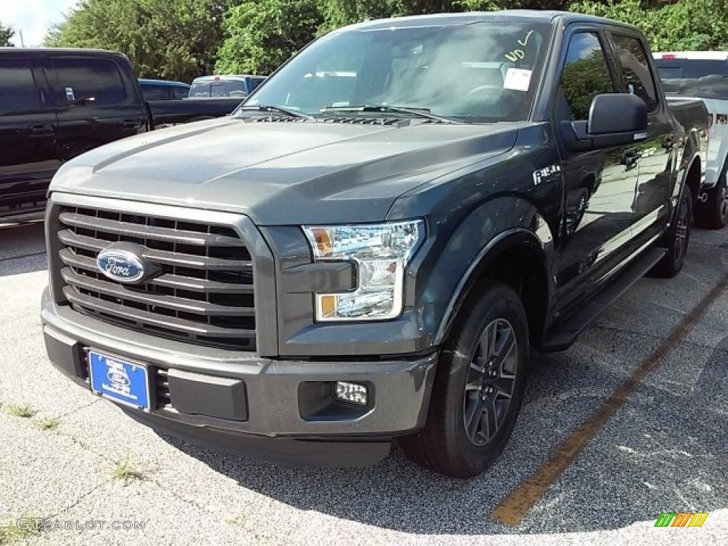2016 F150 XLT SuperCrew - Magnetic / Black photo #6