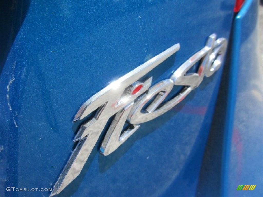 2016 Fiesta SE Hatchback - Blue Candy Metallic / Charcoal Black photo #6