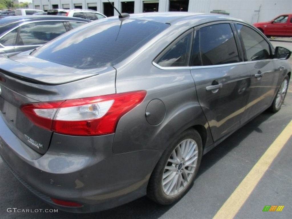 2014 Focus Titanium Sedan - Sterling Gray / Arctic White photo #7