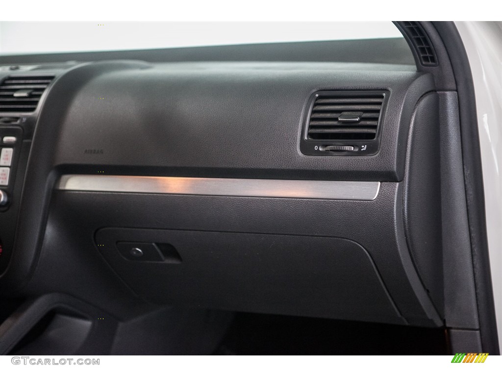 2008 GTI 4 Door - Candy White / Anthracite Black photo #23