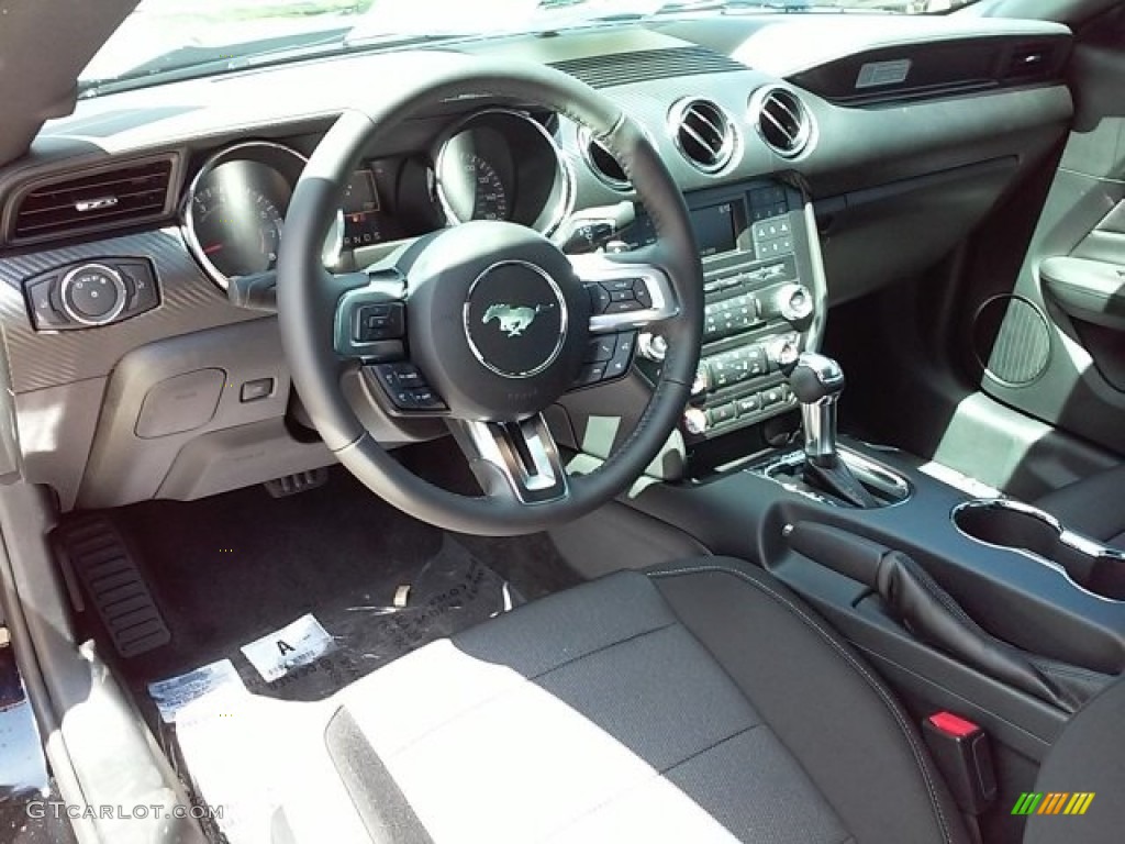 Ebony Interior 2017 Ford Mustang V6 Coupe Photo #114534234