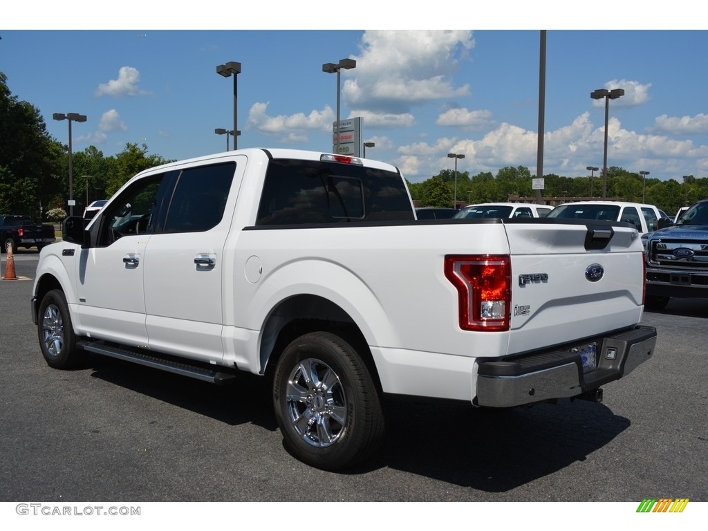 2016 F150 XLT SuperCrew - Oxford White / Medium Earth Gray photo #3