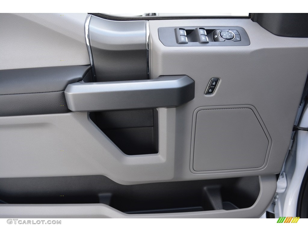 2016 F150 XLT SuperCrew - Oxford White / Medium Earth Gray photo #6