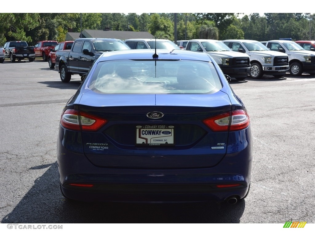 2016 Fusion SE - Deep Impact Blue Metallic / Charcoal Black photo #4