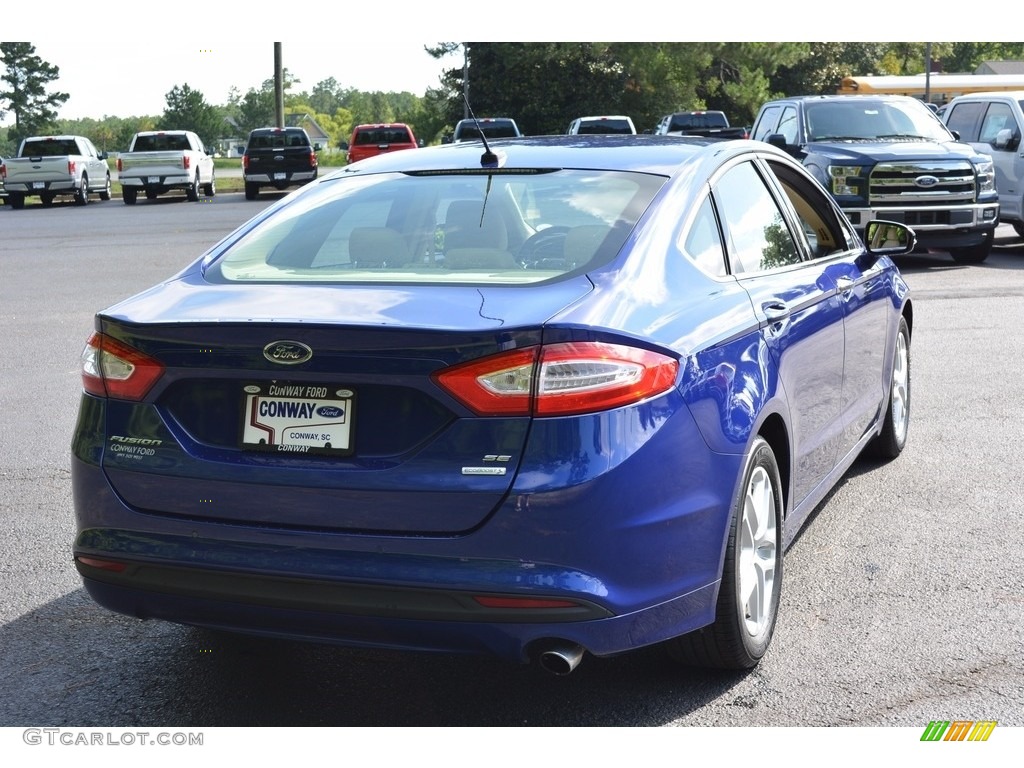 2016 Fusion SE - Deep Impact Blue Metallic / Dune photo #3