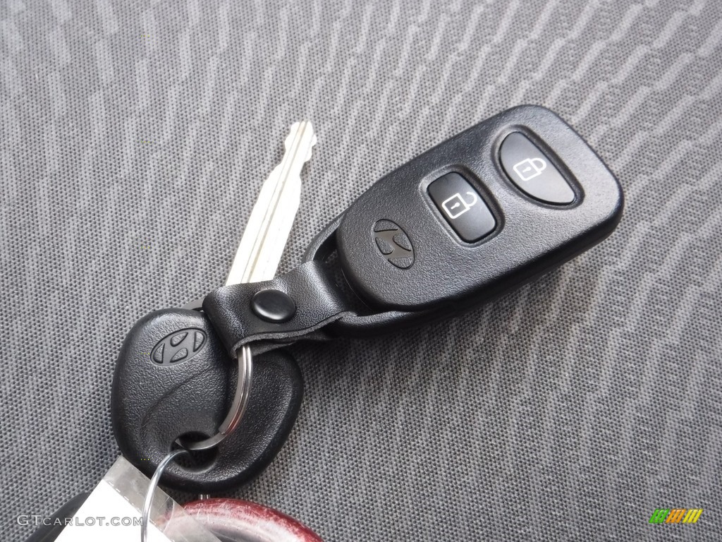 2014 Elantra SE Sedan - Gray / Gray photo #17
