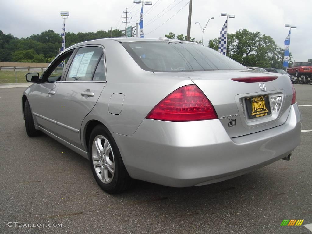 2006 Accord EX-L Sedan - Alabaster Silver Metallic / Black photo #3
