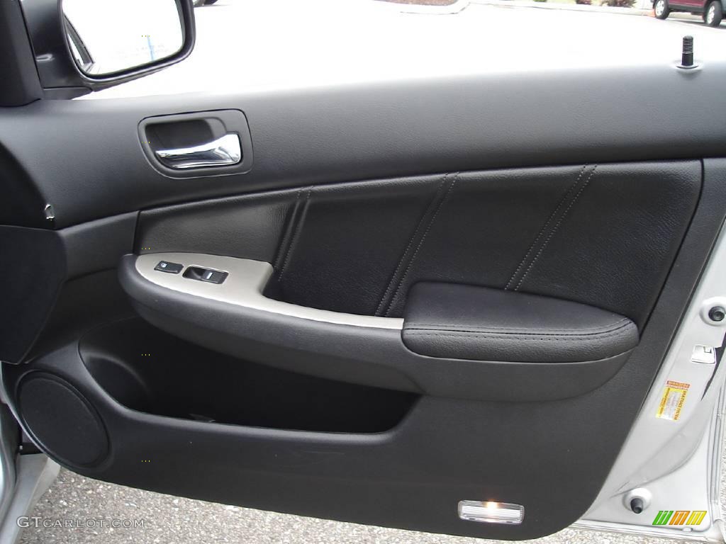 2006 Accord EX-L Sedan - Alabaster Silver Metallic / Black photo #18