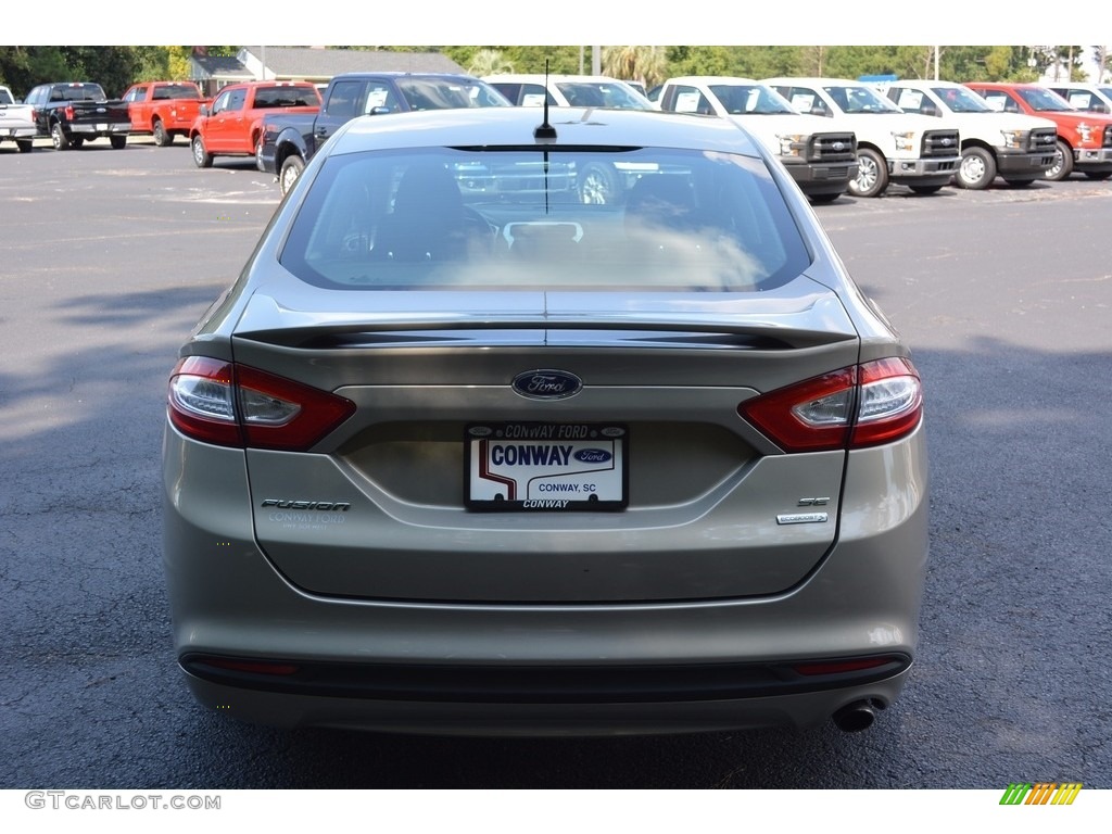 2016 Fusion SE - Tectonic Metallic / Charcoal Black photo #4