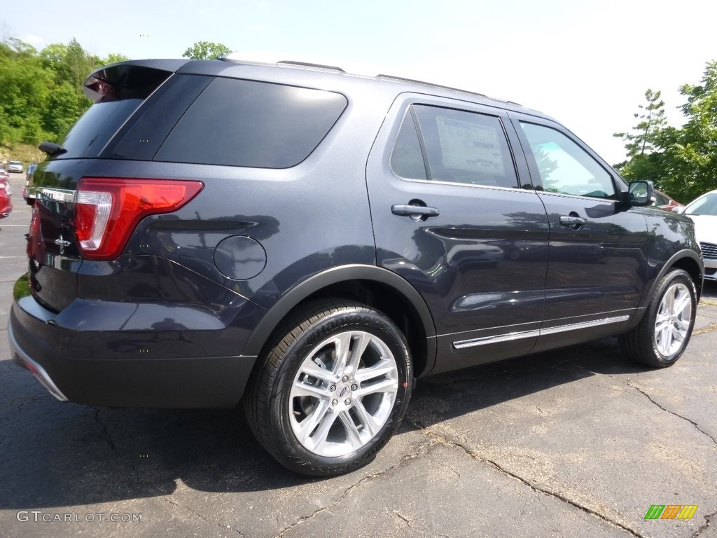 Smoked Quartz 2017 Ford Explorer XLT 4WD Exterior Photo #114550871