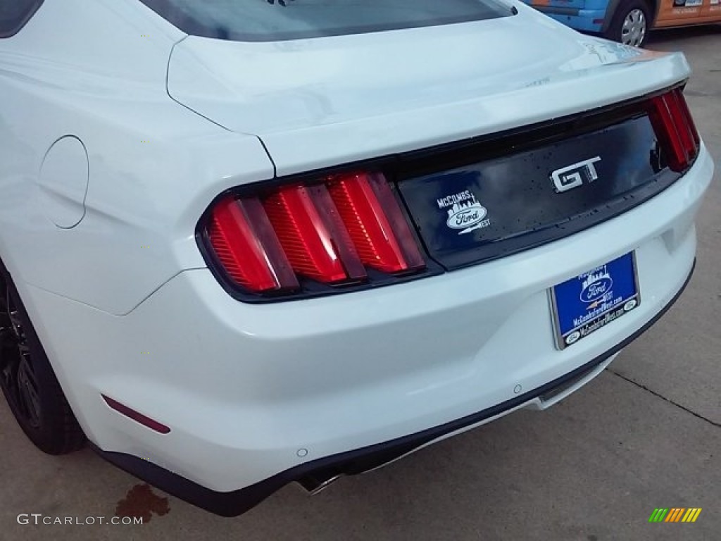 2017 Mustang GT Premium Coupe - Oxford White / Ebony photo #6