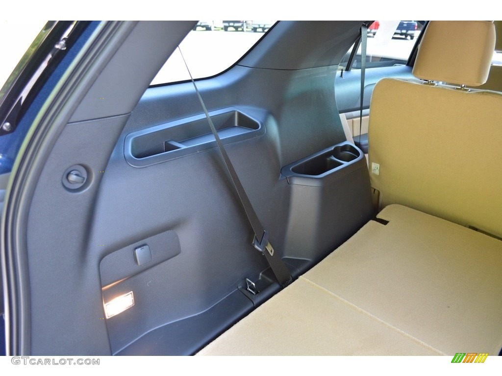 2017 Explorer FWD - Blue Jeans / Medium Light Camel photo #13