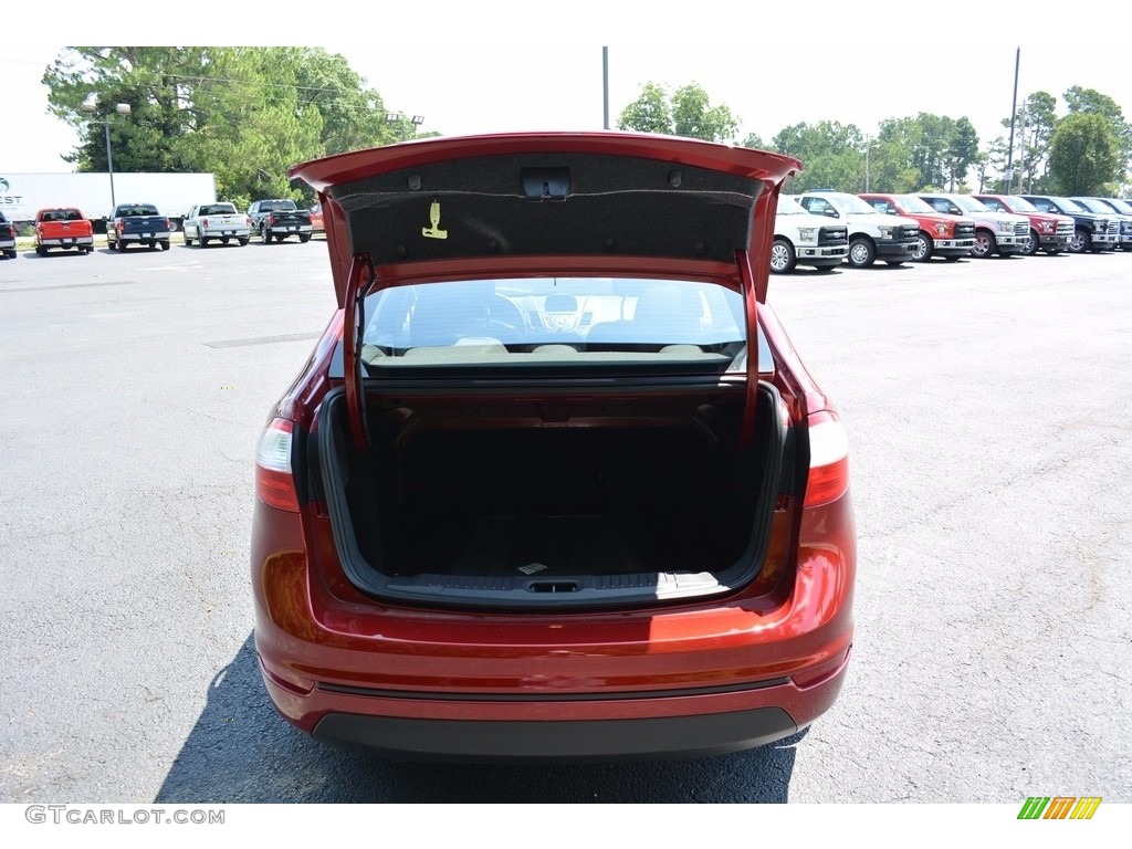 2016 Fiesta SE Sedan - Ruby Red Metallic / Charcoal Black photo #15