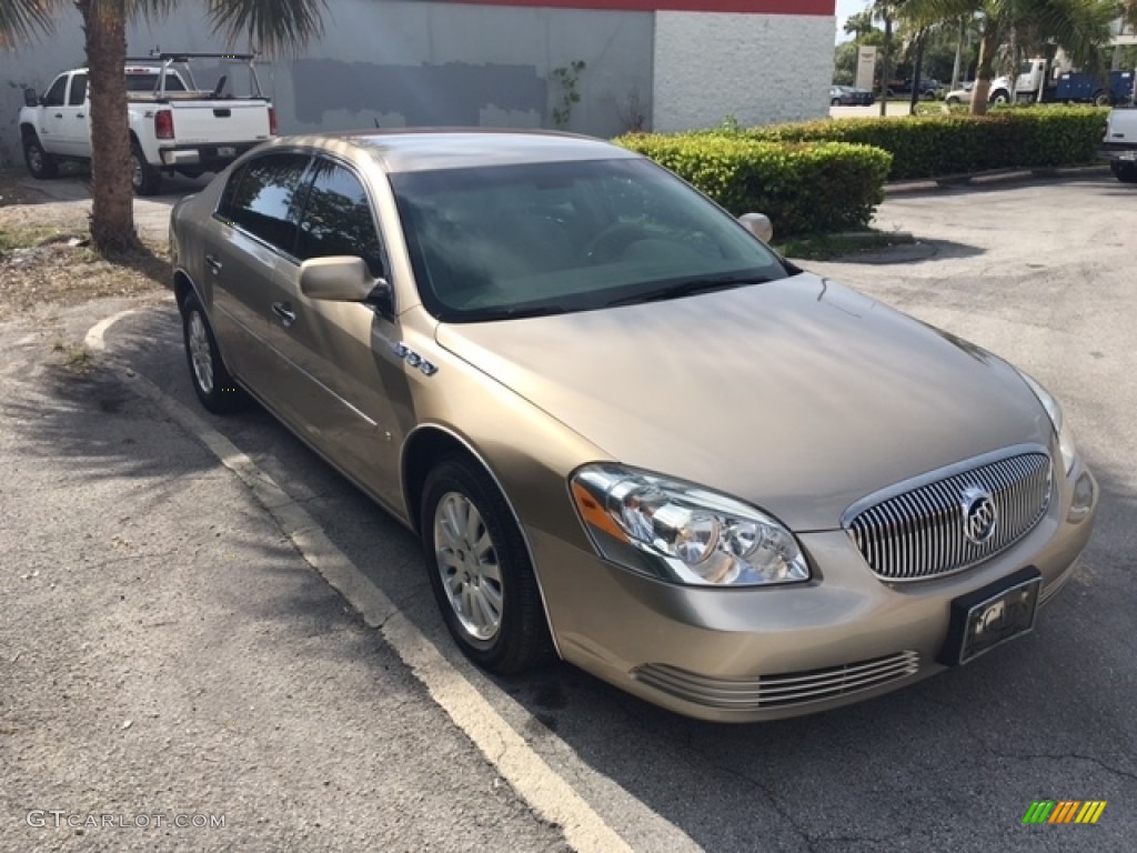 2006 Lucerne CX - Cashmere Metallic / Cashmere photo #1