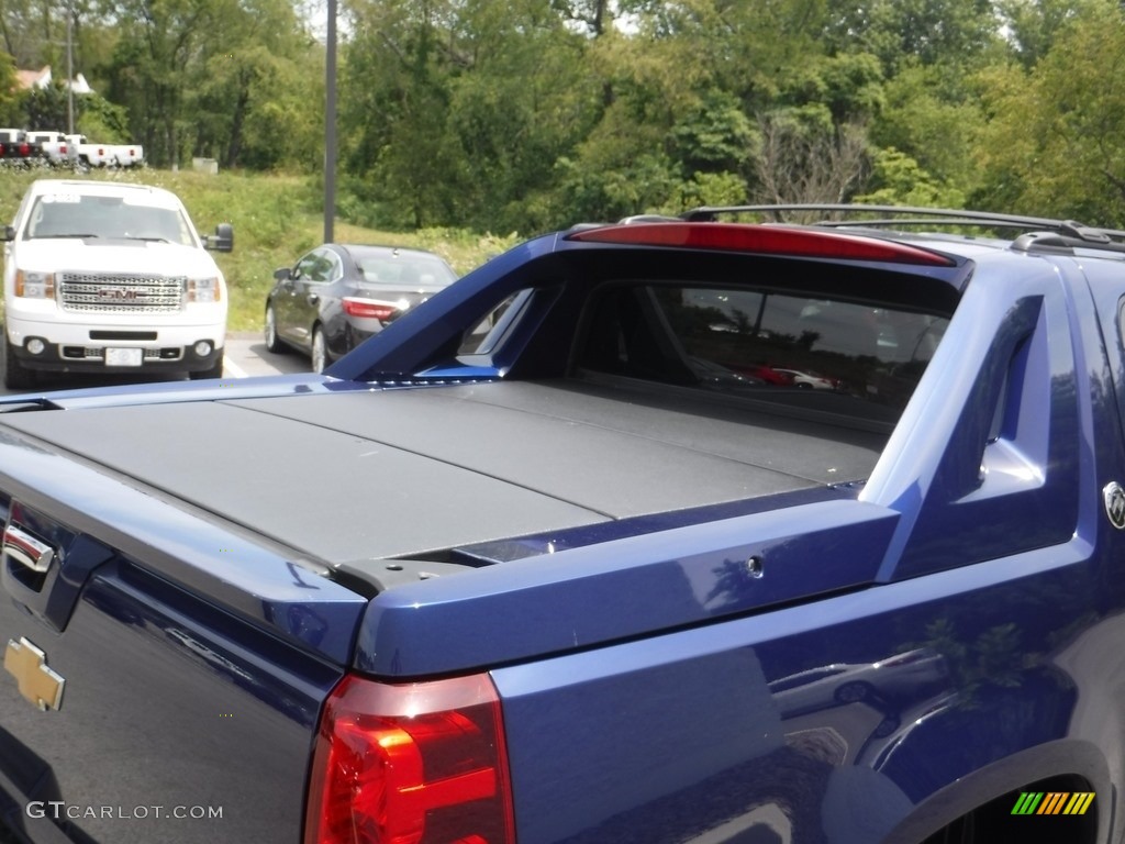 2013 Avalanche LS 4x4 - Blue Topaz Metallic / Ebony photo #11