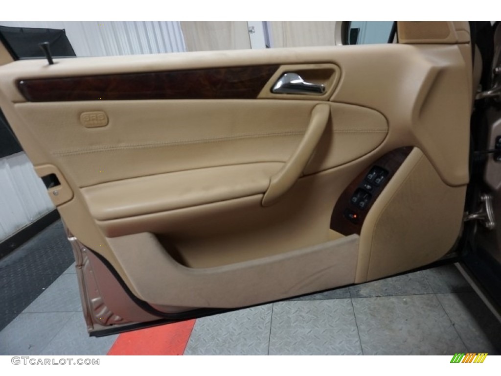 2003 C 240 Sedan - Desert Silver Metallic / Java photo #12