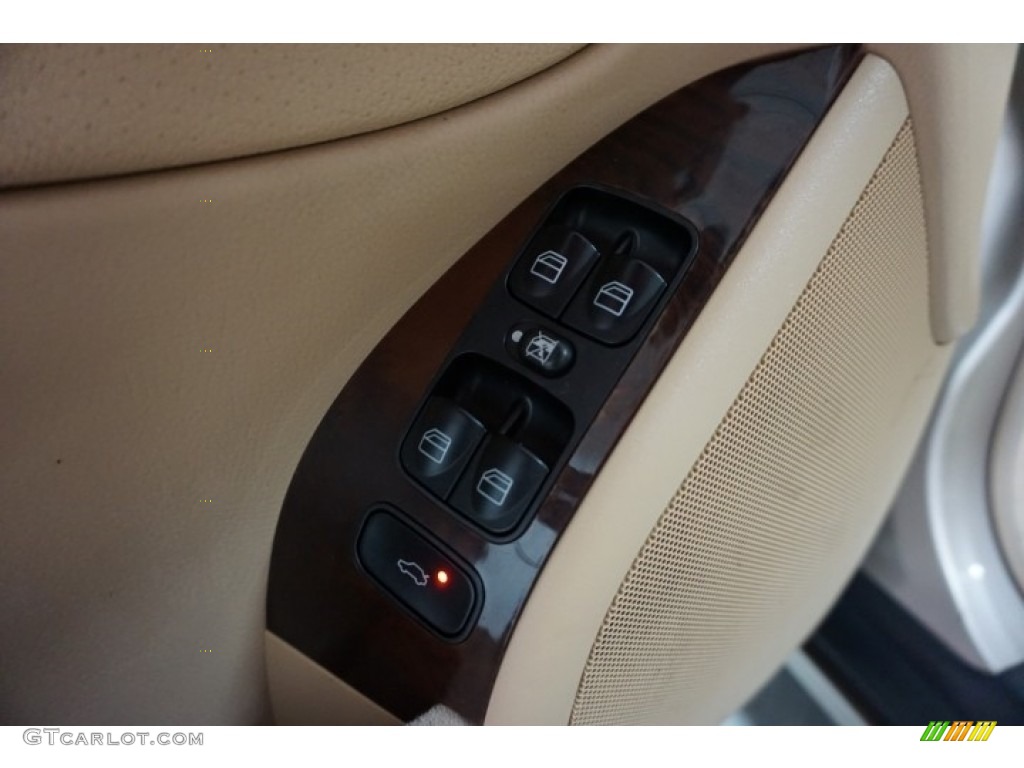 2003 C 240 Sedan - Desert Silver Metallic / Java photo #13