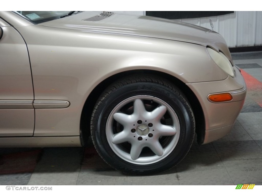 2003 C 240 Sedan - Desert Silver Metallic / Java photo #52
