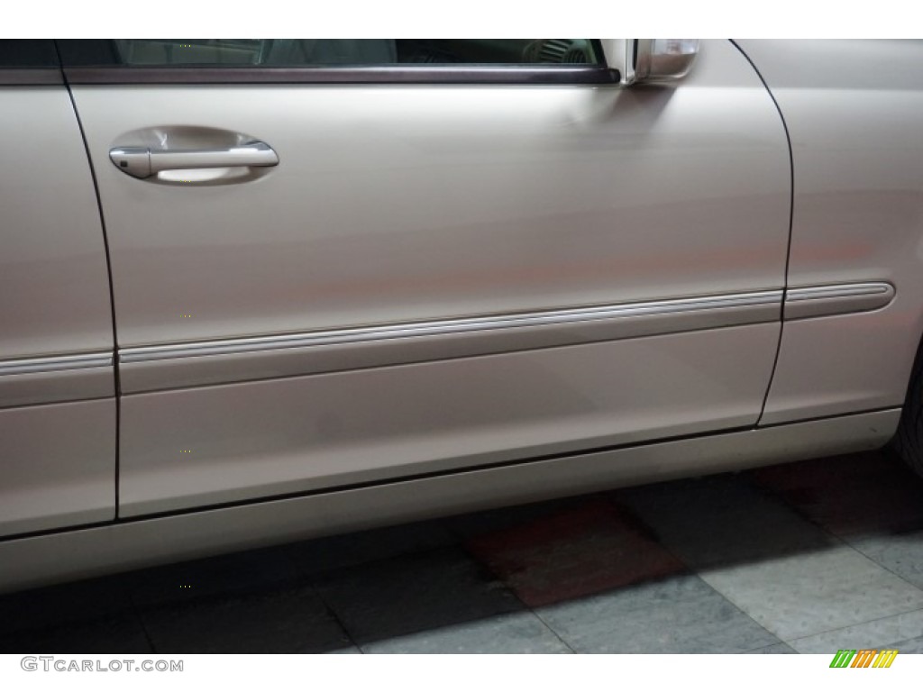 2003 C 240 Sedan - Desert Silver Metallic / Java photo #57