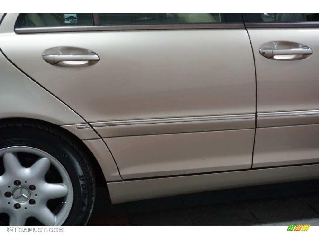 2003 C 240 Sedan - Desert Silver Metallic / Java photo #58