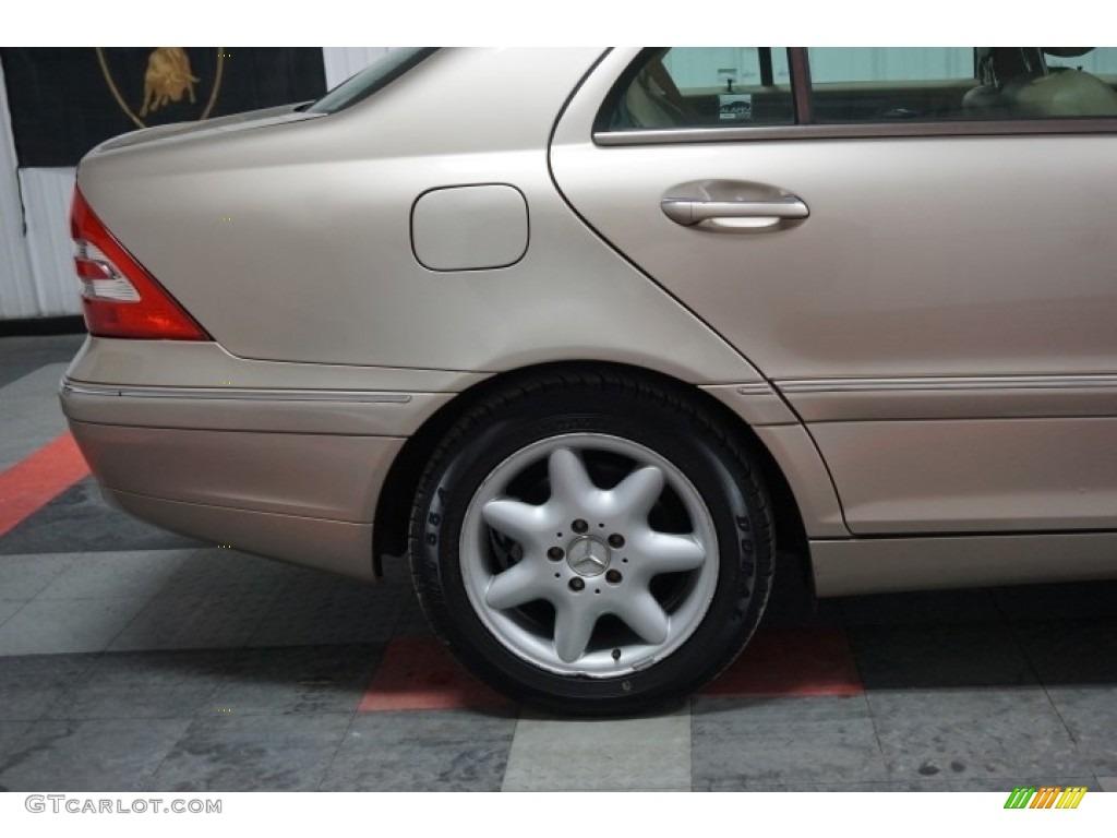 2003 C 240 Sedan - Desert Silver Metallic / Java photo #59