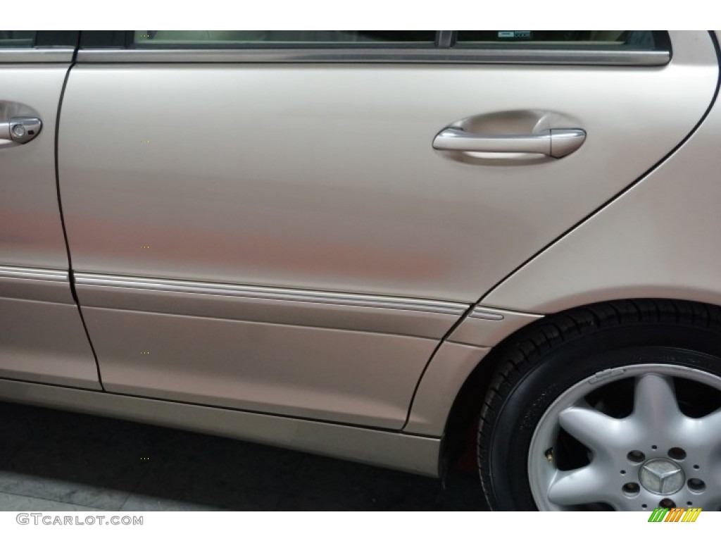 2003 C 240 Sedan - Desert Silver Metallic / Java photo #71
